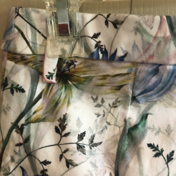 H&M Womans Floral Jeans Size 8 - Picture 5 of 7